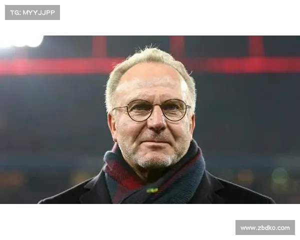 从鲁梅尼格在拜仁管理层位置变迁看俱乐部战略与权力结构演进分析