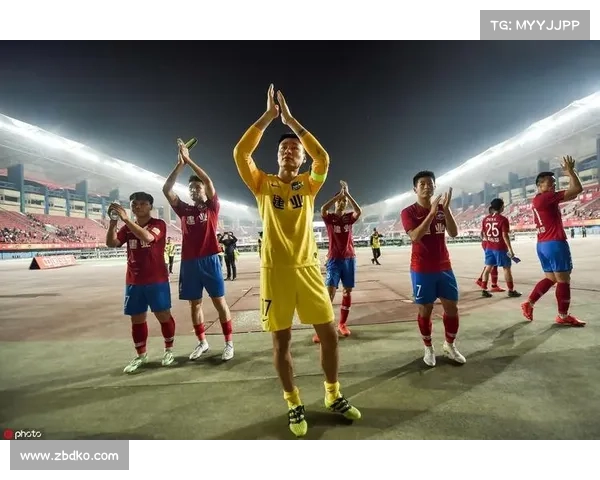 建业俱乐部是一家专业足球俱乐部。 新建业俱乐部的特色与发展前景分析