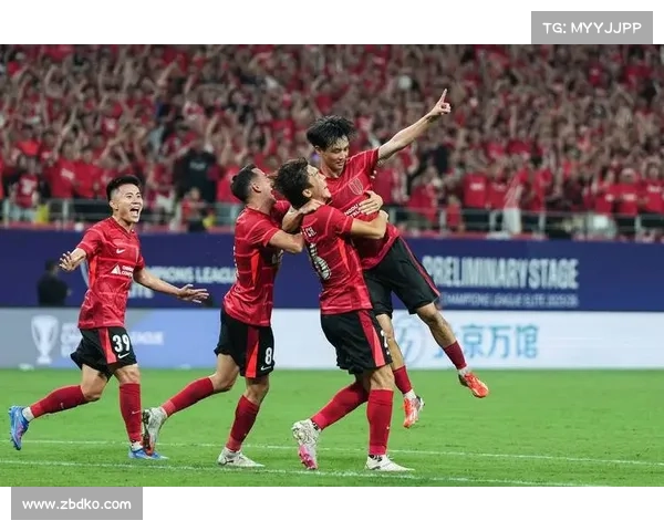 成都蓉城签约背后五大关键因素揭示足球产业发展新动向